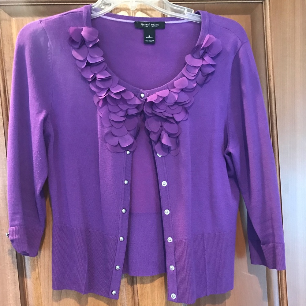 White House black market cardigan